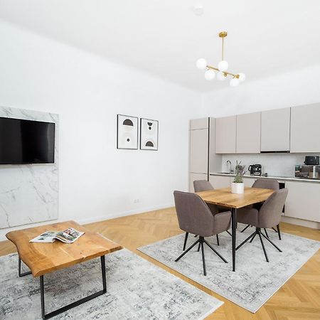 Apartment Ballgasse Luxury Виена Екстериор снимка