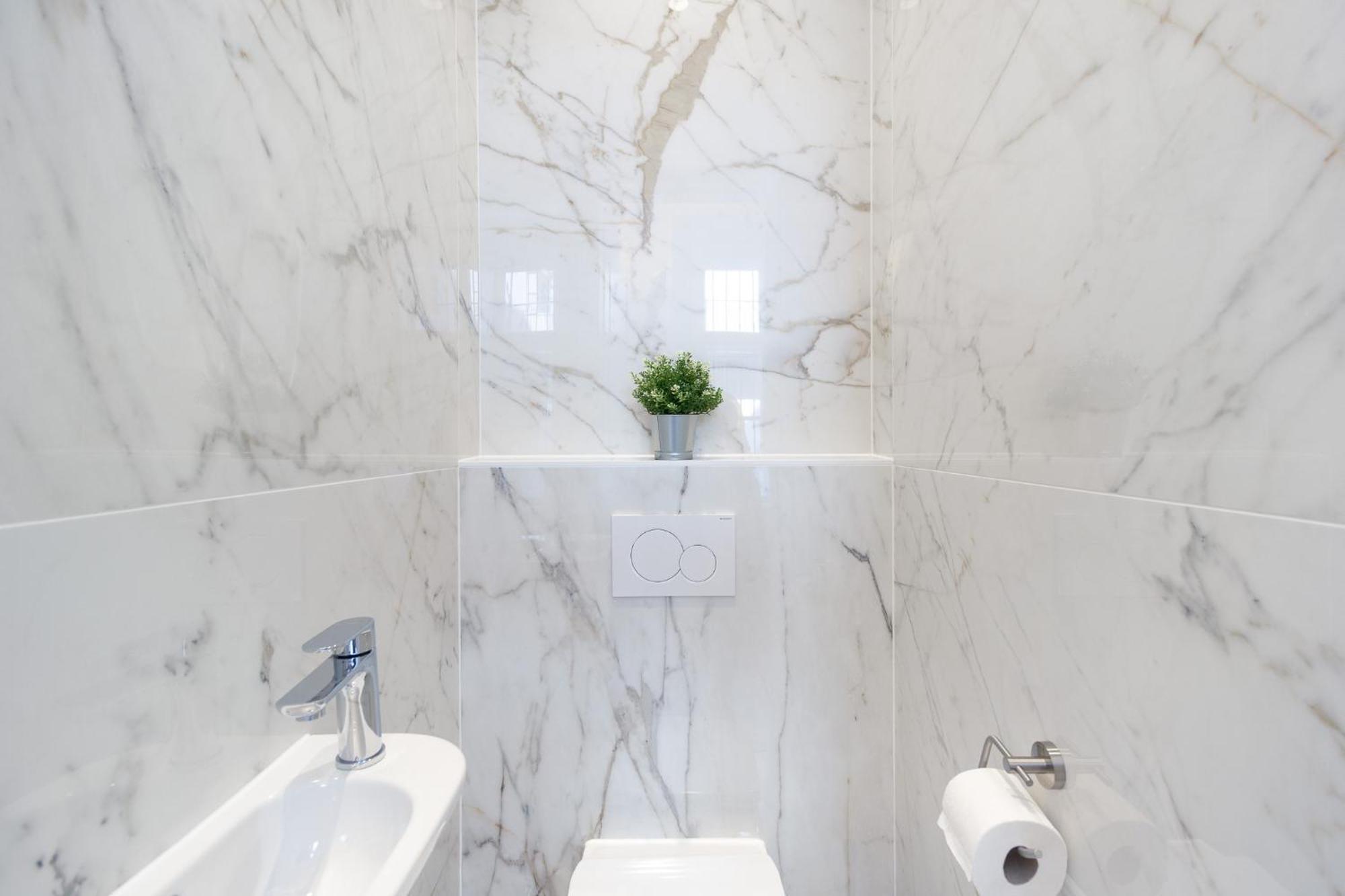 Apartment Ballgasse Luxury Виена Екстериор снимка