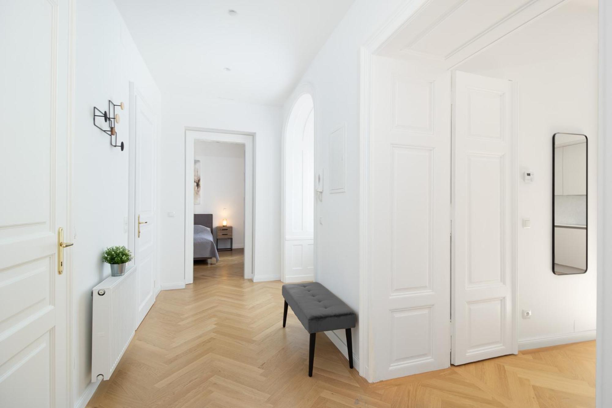 Apartment Ballgasse Luxury Виена Екстериор снимка